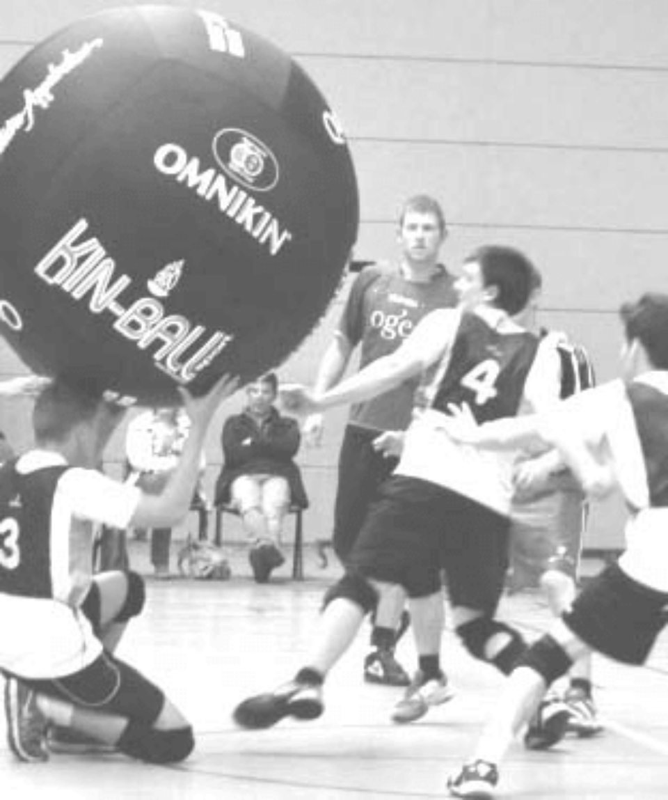 Kin-ball-header